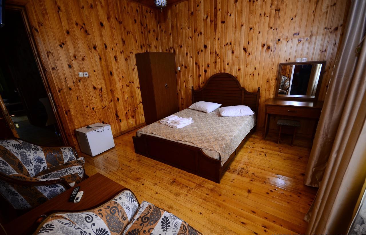 Zebo Batumi Exterior foto